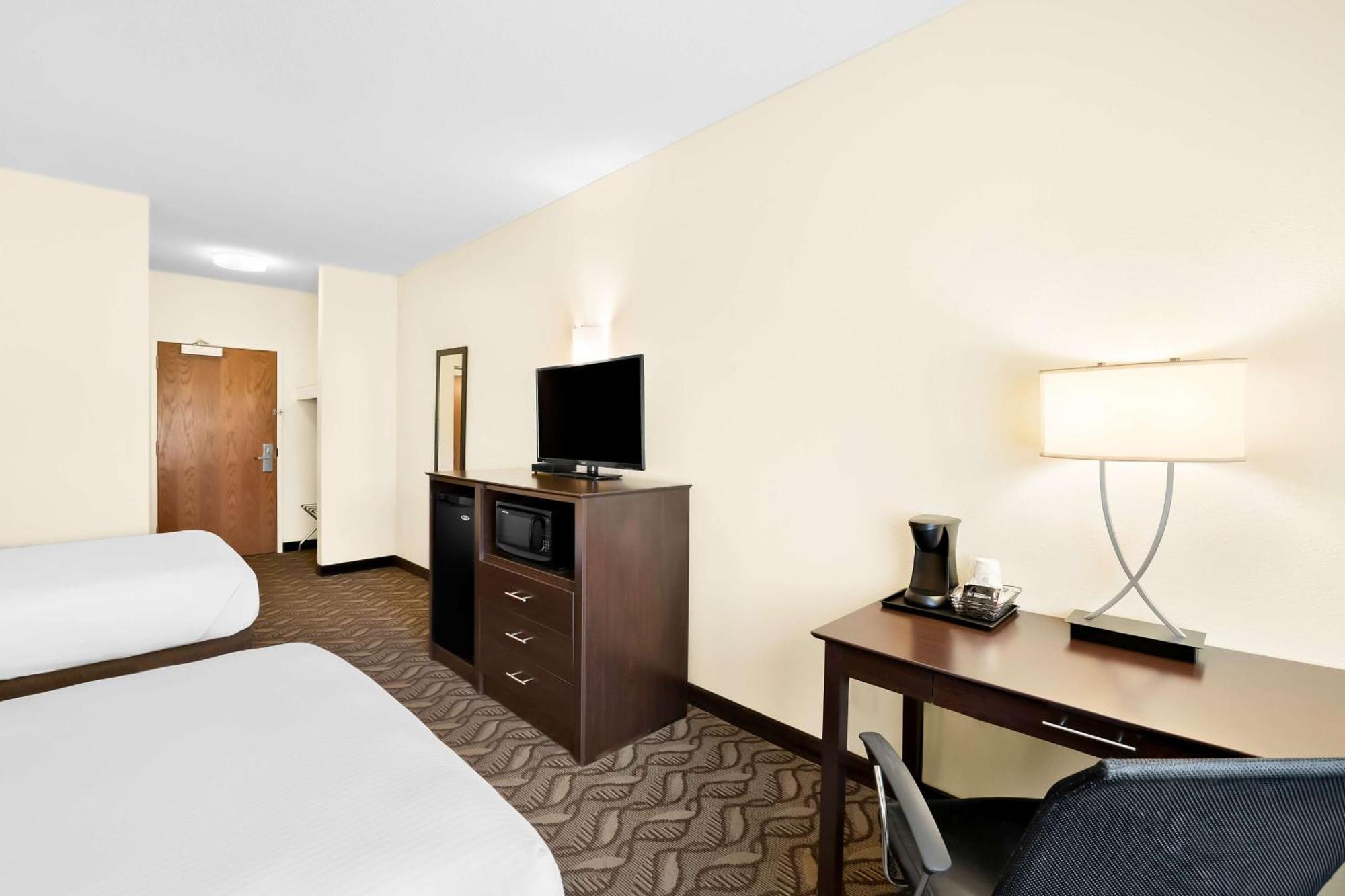 เบสท์ เวสเทิร์น เนบราสก้า ซิตี้ Hotel เนบราสกาซิตี้ ภายนอก รูปภาพ